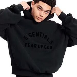 Essentials Fear of God Black Hoodie. Men’s small